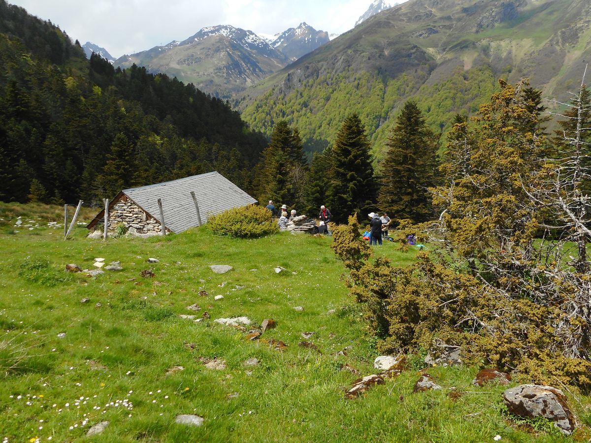 10-05-2025  Photos M. Jorda – Cabane de Sarrède avec M. Jorda et S. Fraysse