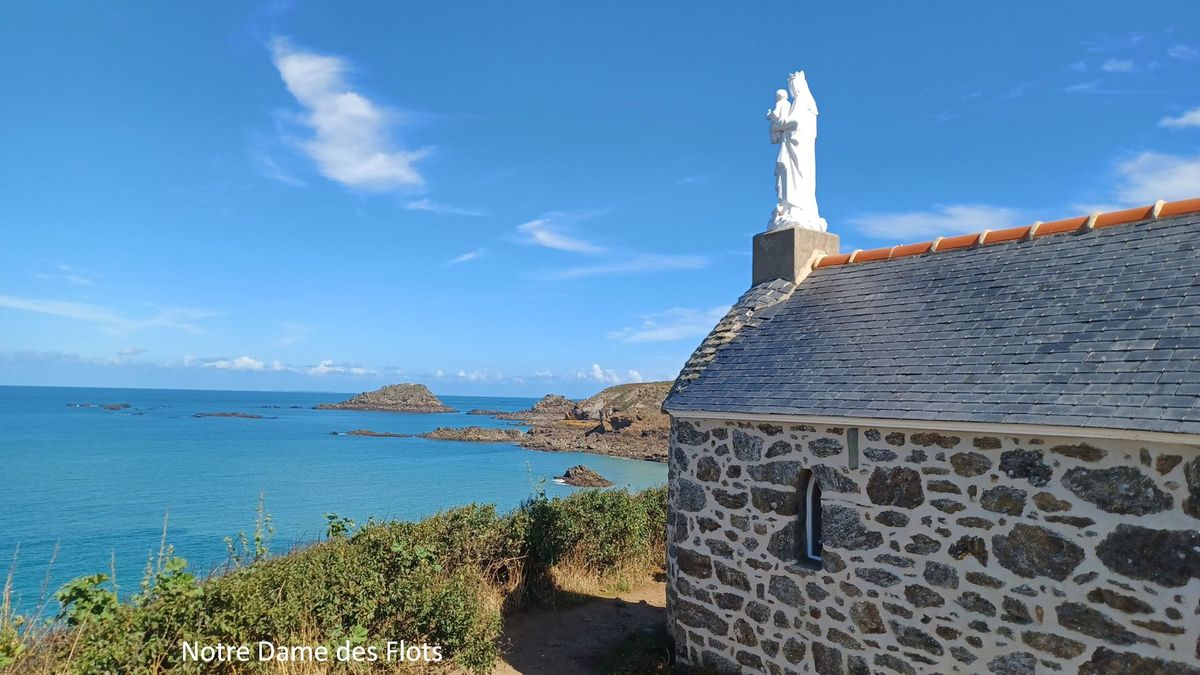 06/13-09-2025 Photos D. Dyé – Séjour Bretagne : “Tronçons du GR 34 du Mont Saint-Michel au cap Fréhel” avec F. Lahore et F. Guiguen (J2 : Anse de la Touesse-Saint-Malo)