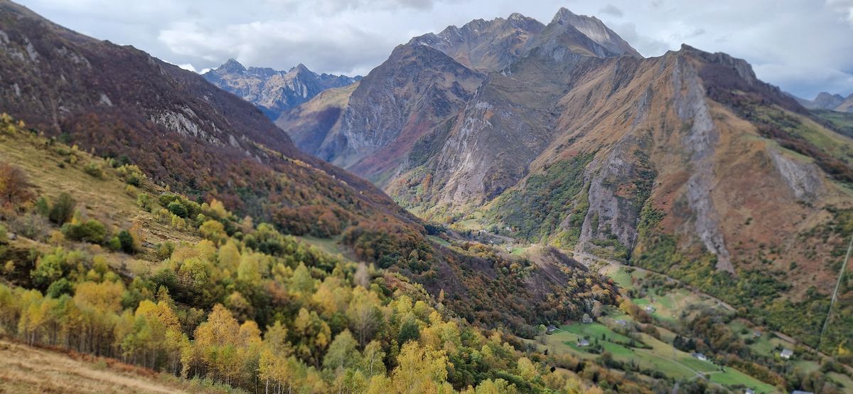 29-10-2025 Photos C.Clodérée – Pic de Prédouset avec R.Fernandez et J-P.Joly
