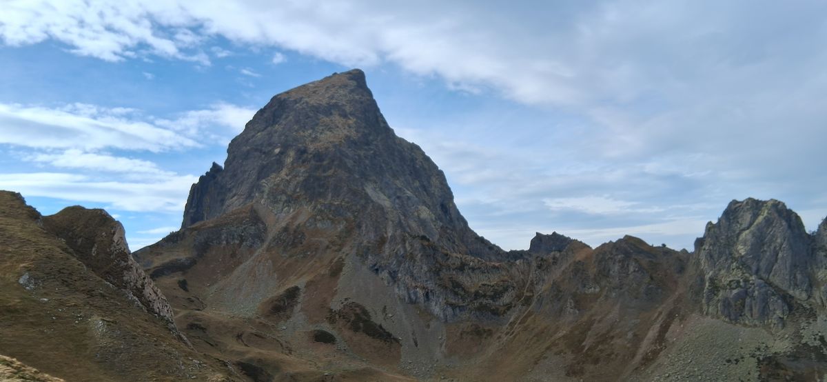 05-11-2025 Photos J.Pujol – Pic de Chérue par Saoubiste avec G.Save et C. Malet