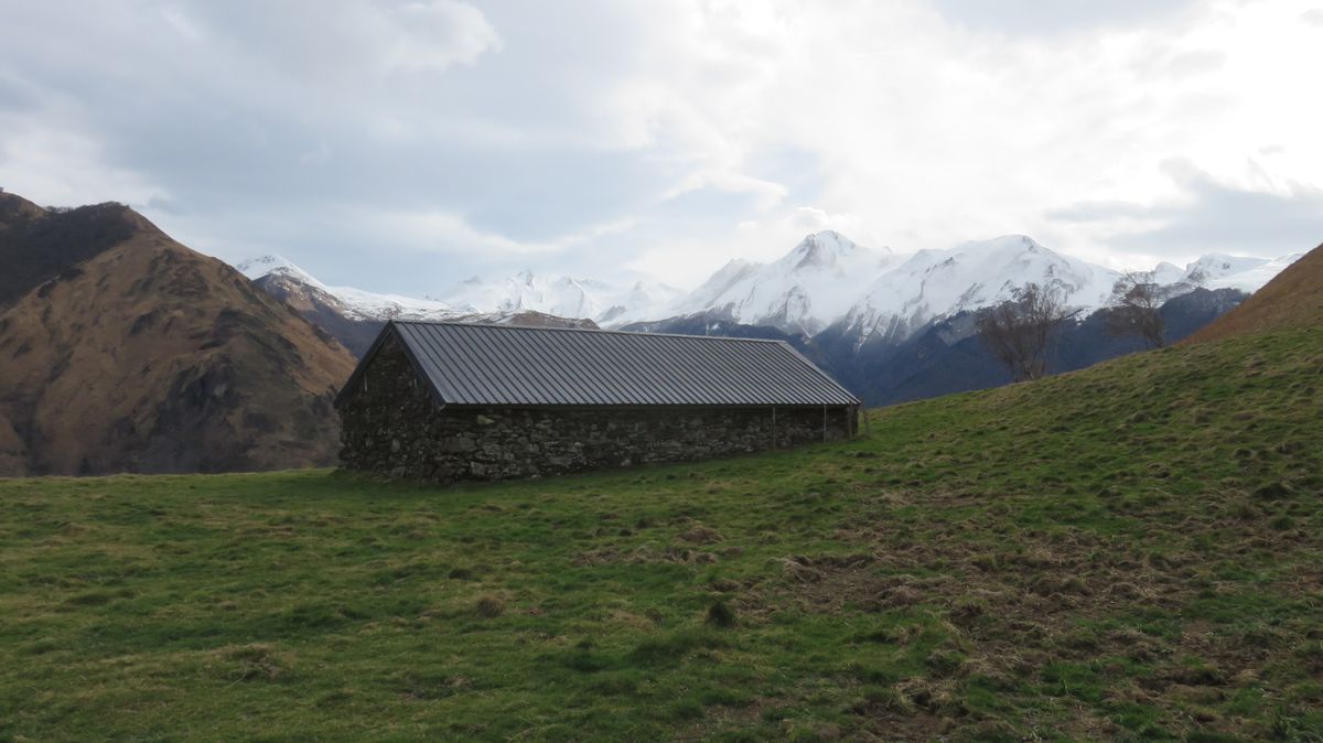 21-01-2026 Photos M. Hourquet – Granges d’Arneule en boucle depuis Laruns avec M. Hourquet et F. Lahore