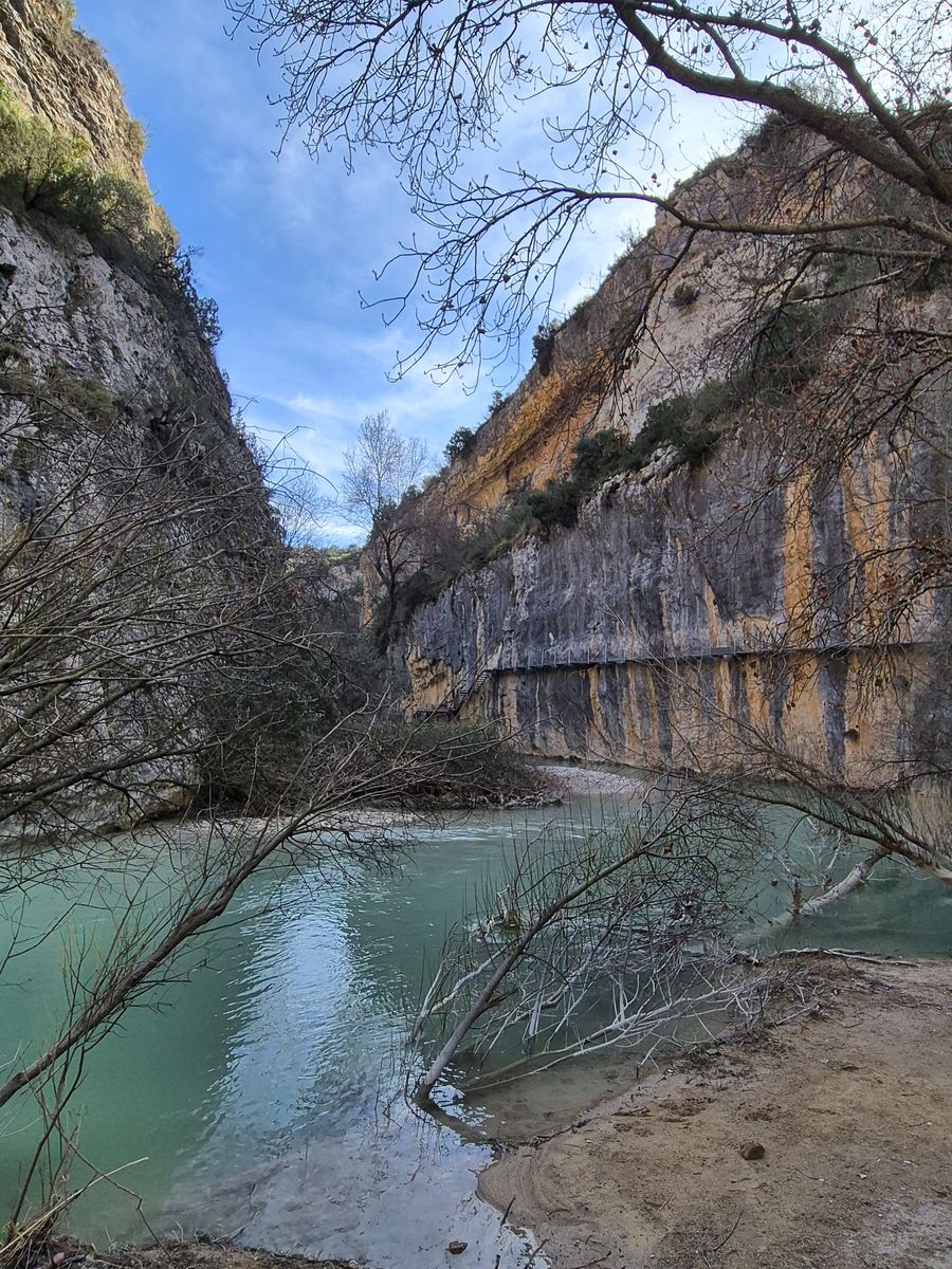 20/22-02-2026 Photos S. Fraysse – Séjour en Sierra de Guara avec F. Ribas et H. Latowski (J1 : les passerelles d’Alquezar)
