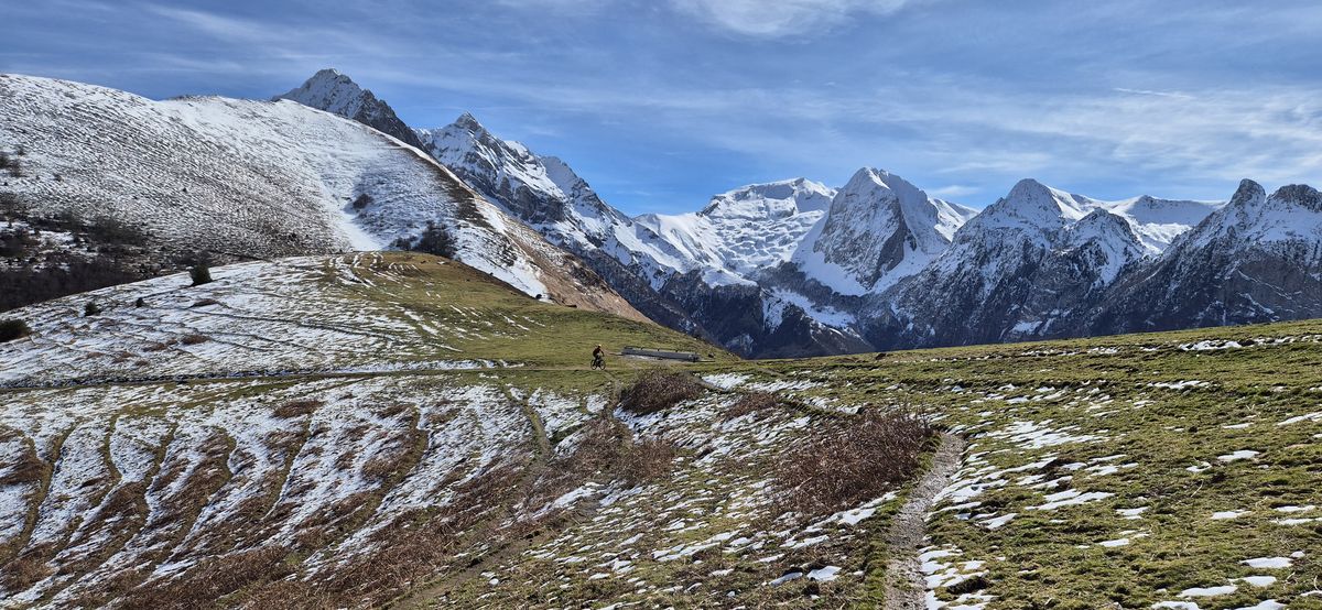 22-02-2026 Photos B. Triboult – Le Bergout en boucle depuis Jouers avec N. Clavières et M.-P. Codol