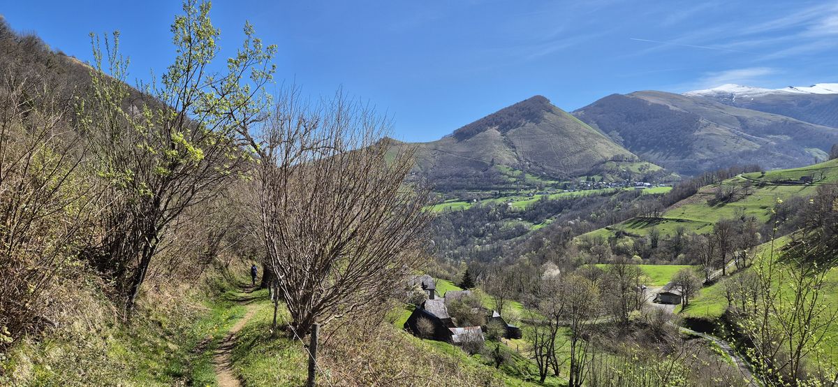 05-04-2026 Photos B. Triboult – Cabane Soum des Tracées depuis Berbérust-Lias avec J. Houlier et M. Carquet