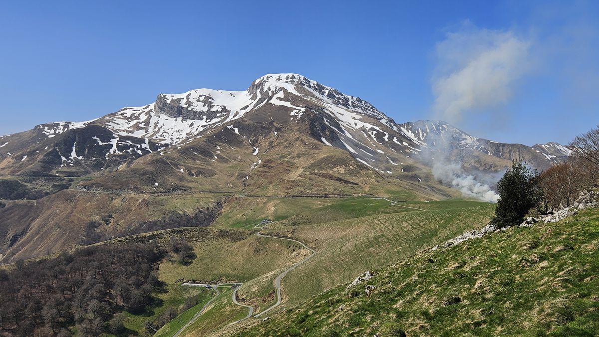 08-04-2026 Photos I.Pène – Pic de Casernagagna avec J.Houlier et L-J.Benito