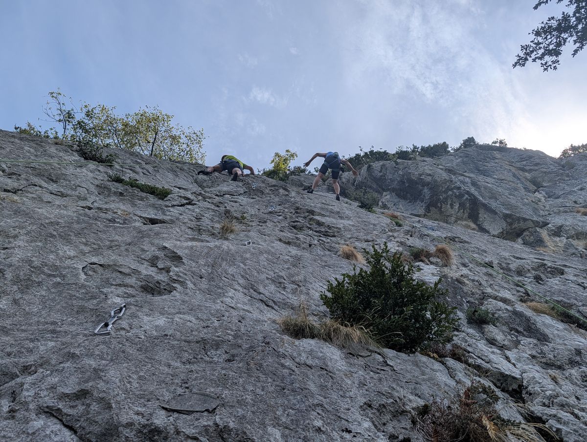 19-07-2026 Photos G. Durantou – Initiation escalade et bivouac falaise d’Arguibelle avec J-L. Pascau et C. Laporte
