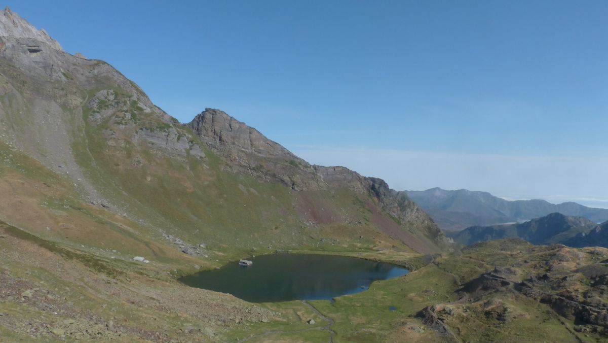 17-08-2026 Photos A. Astuguevieille – Pic Sanctus depuis Gourette avec A. Astuguevieille et M. Carquet