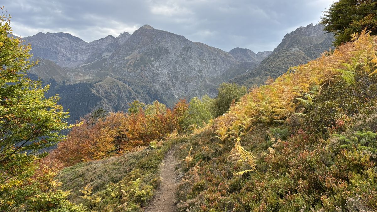 27-09-2026 Photos P. Barreix – Pic du Mont et le Col de Barran en boucle par le Lac d’Ourrec avec J-C. Crampe et A. Astuguevieille